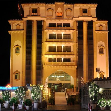 Hotel Maharaja Regency Ludhiana Exteriör bild