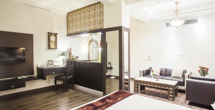 Hotel Maharaja Regency Ludhiana Exteriör bild