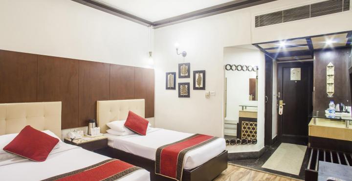Hotel Maharaja Regency Ludhiana Exteriör bild