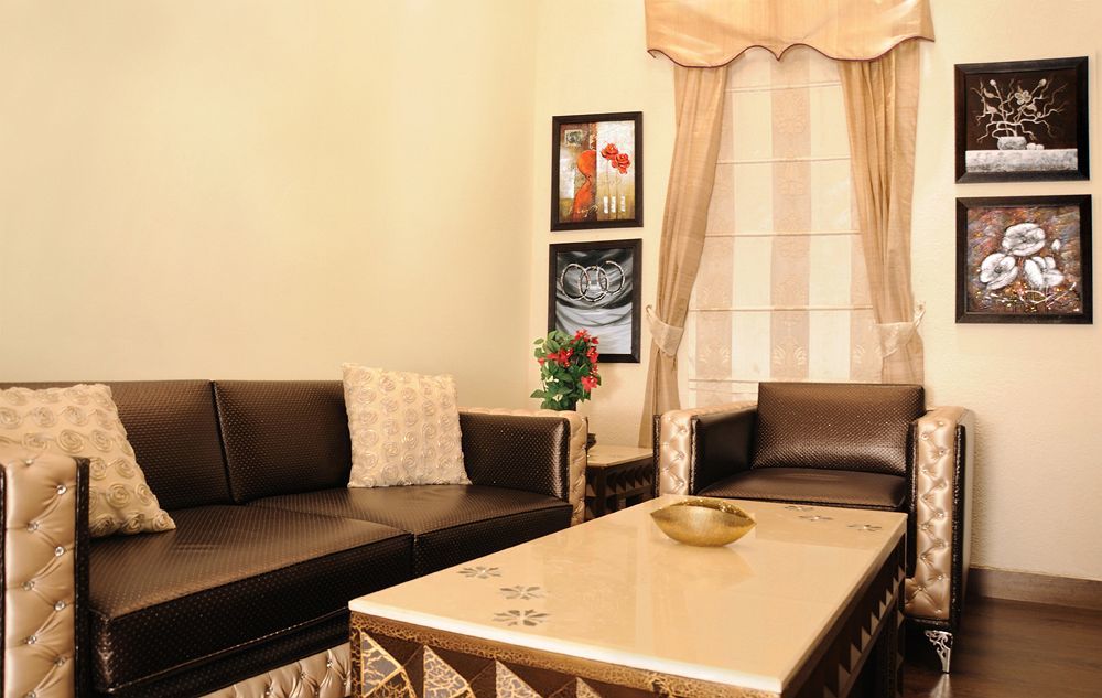 Hotel Maharaja Regency Ludhiana Exteriör bild